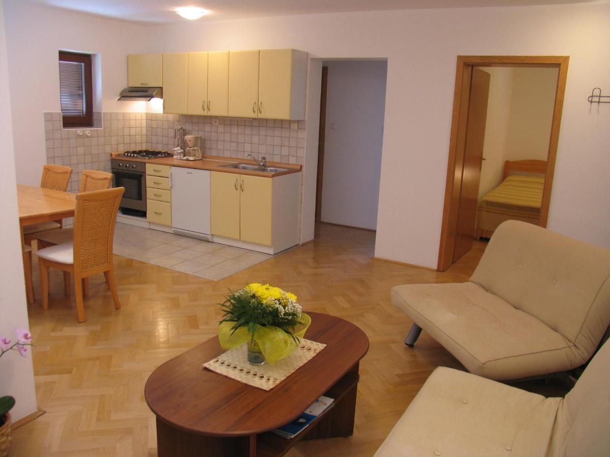 Villa Maja Baška Kamer foto